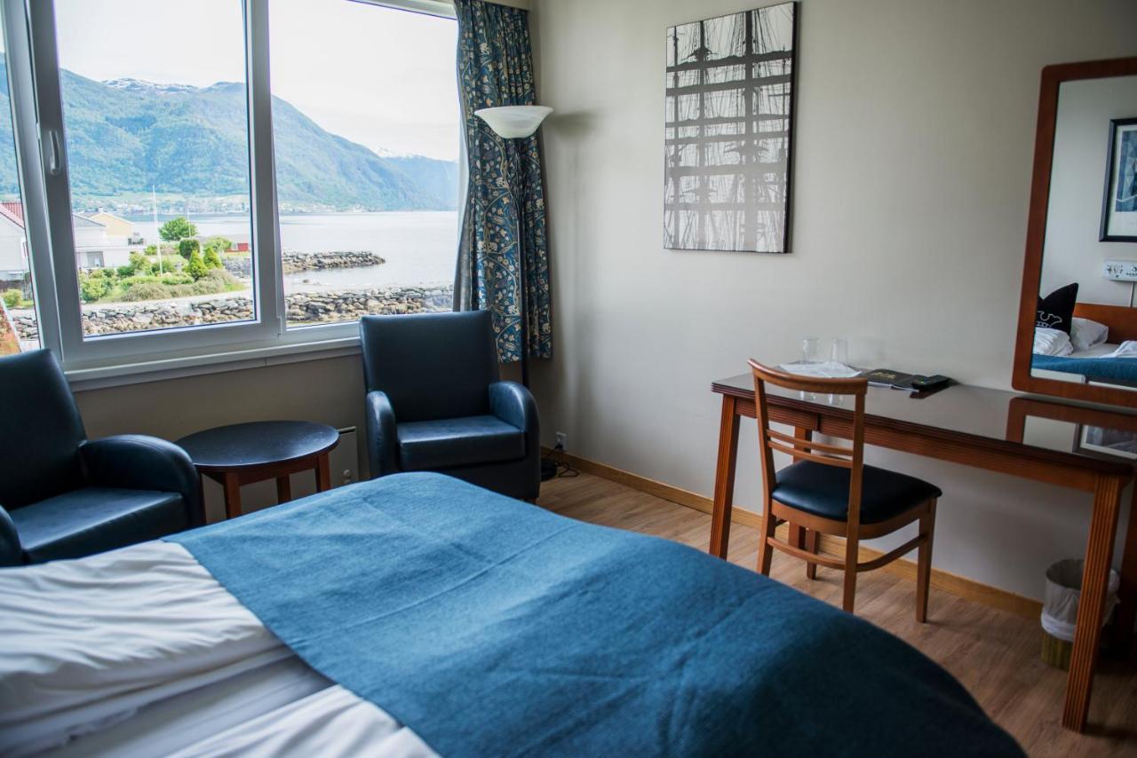 Leikanger Fjordhotel - Unike Hoteller ภายนอก รูปภาพ