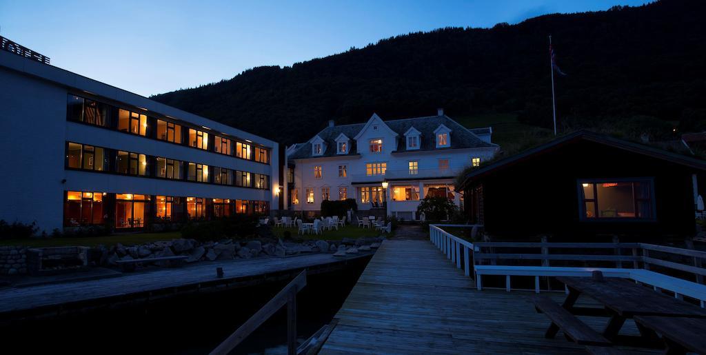 Leikanger Fjordhotel - Unike Hoteller ภายนอก รูปภาพ