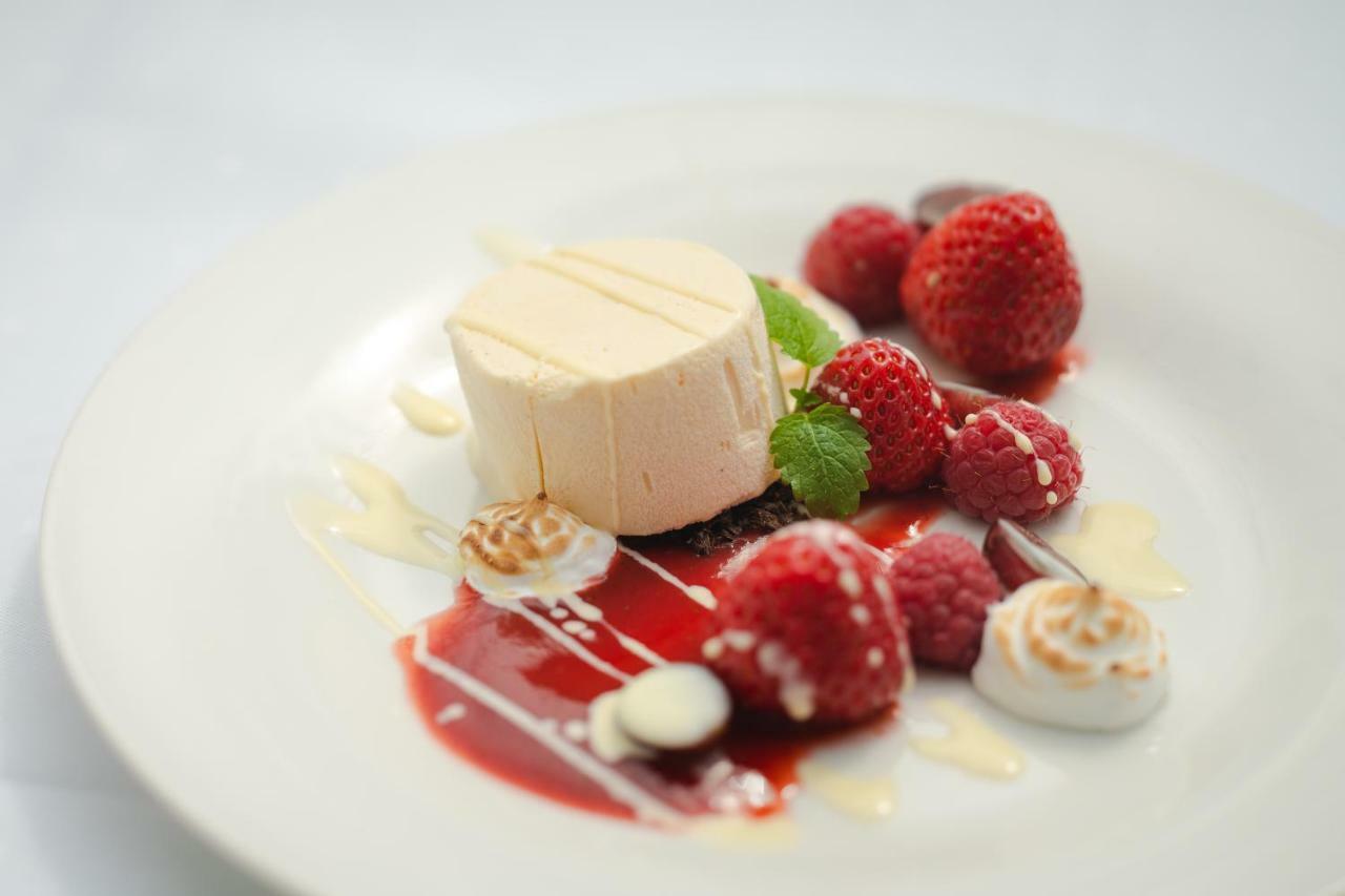 Leikanger Fjordhotel - Unike Hoteller ภายนอก รูปภาพ