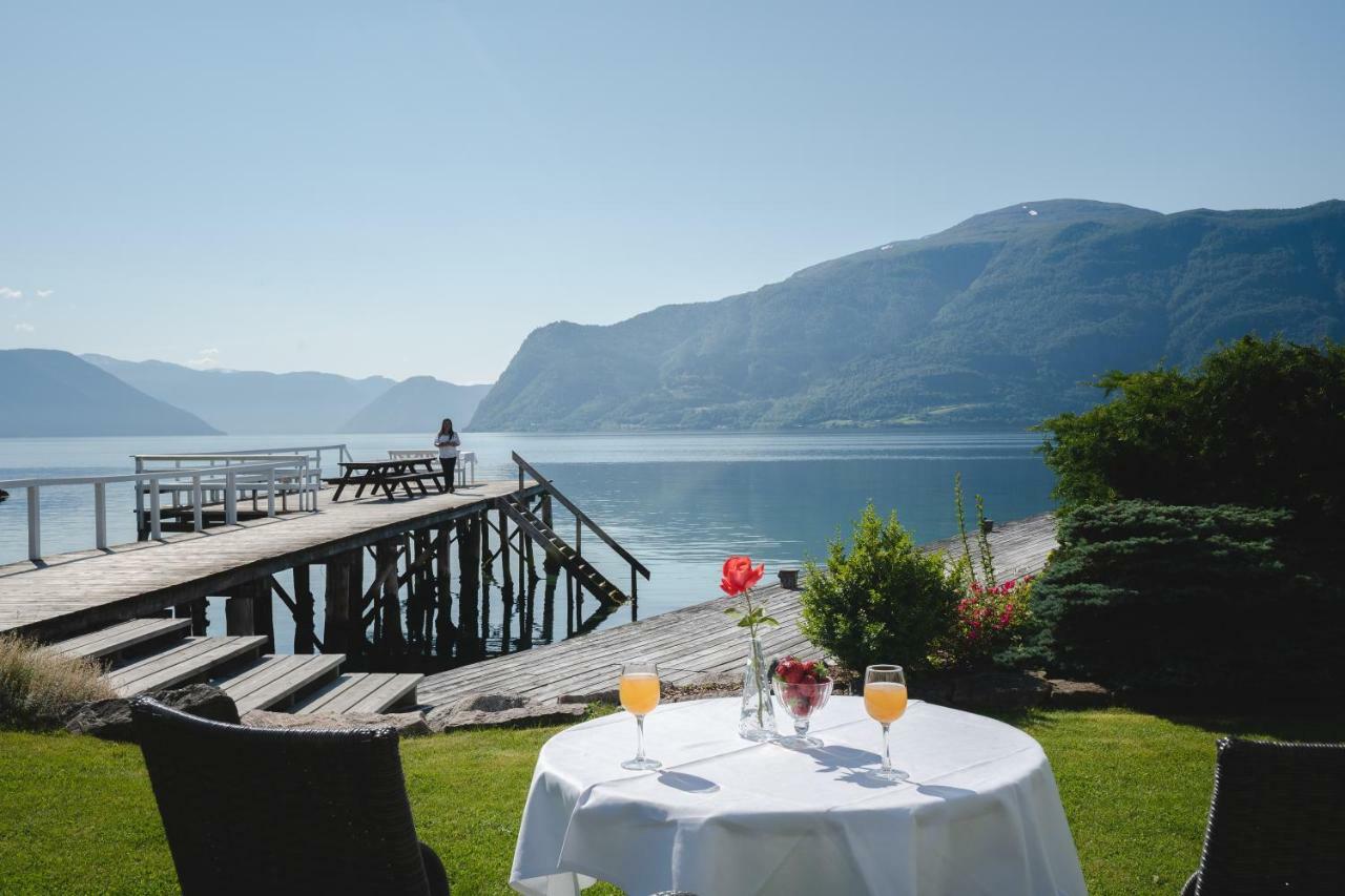 Leikanger Fjordhotel - Unike Hoteller ภายนอก รูปภาพ