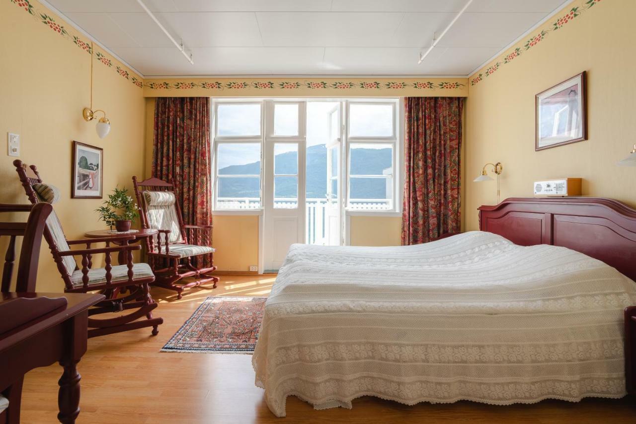 Leikanger Fjordhotel - Unike Hoteller ภายนอก รูปภาพ