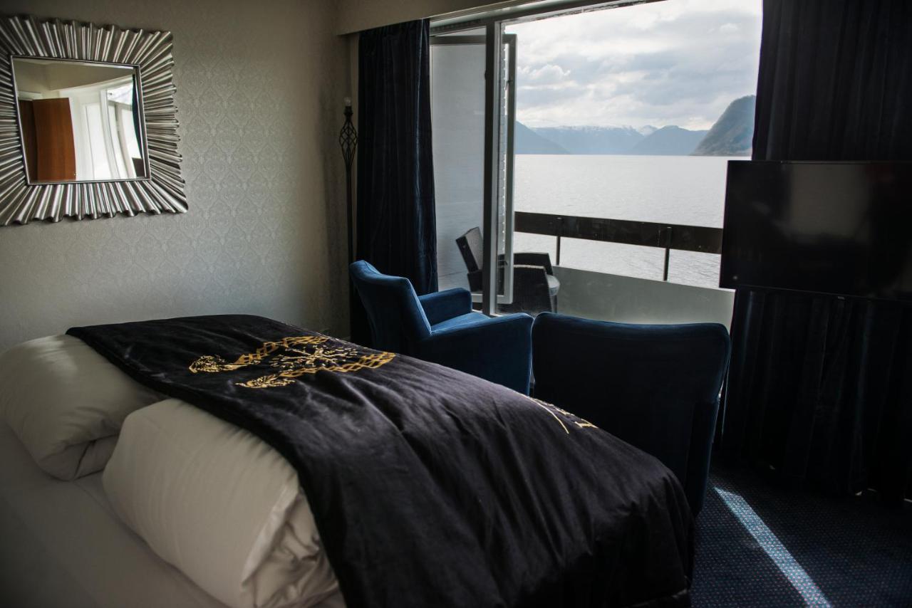 Leikanger Fjordhotel - Unike Hoteller ภายนอก รูปภาพ